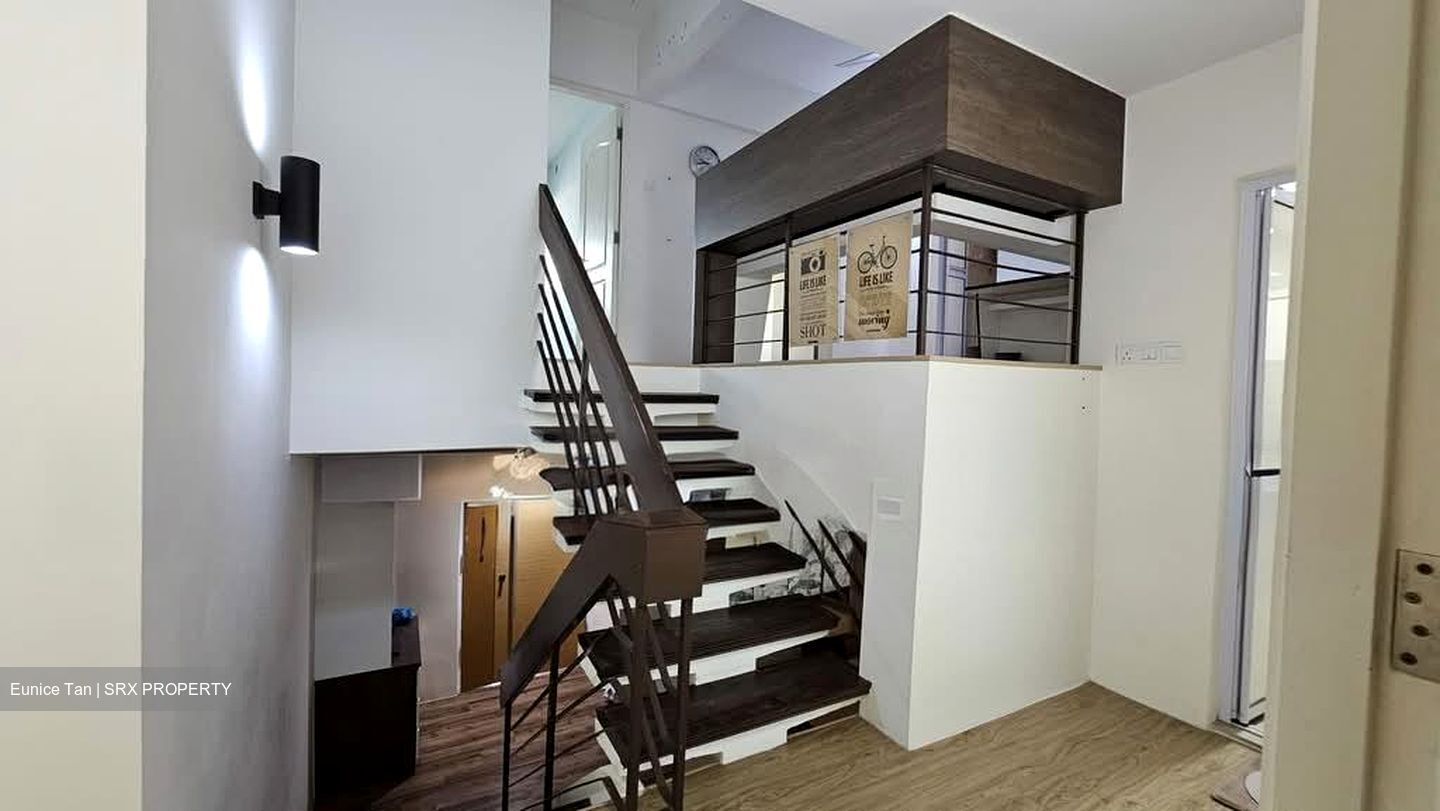 Pine Grove (D21), Condominium #569557681